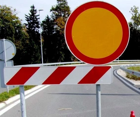 zapora ceste